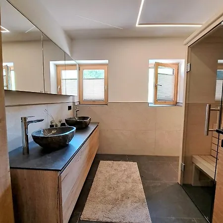 Sonnenheim Apartment *