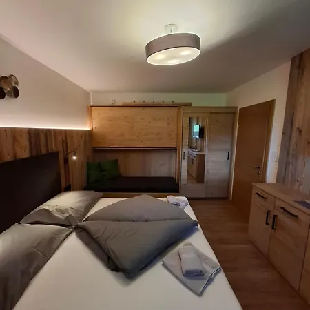 Sonnenheim Apartment *